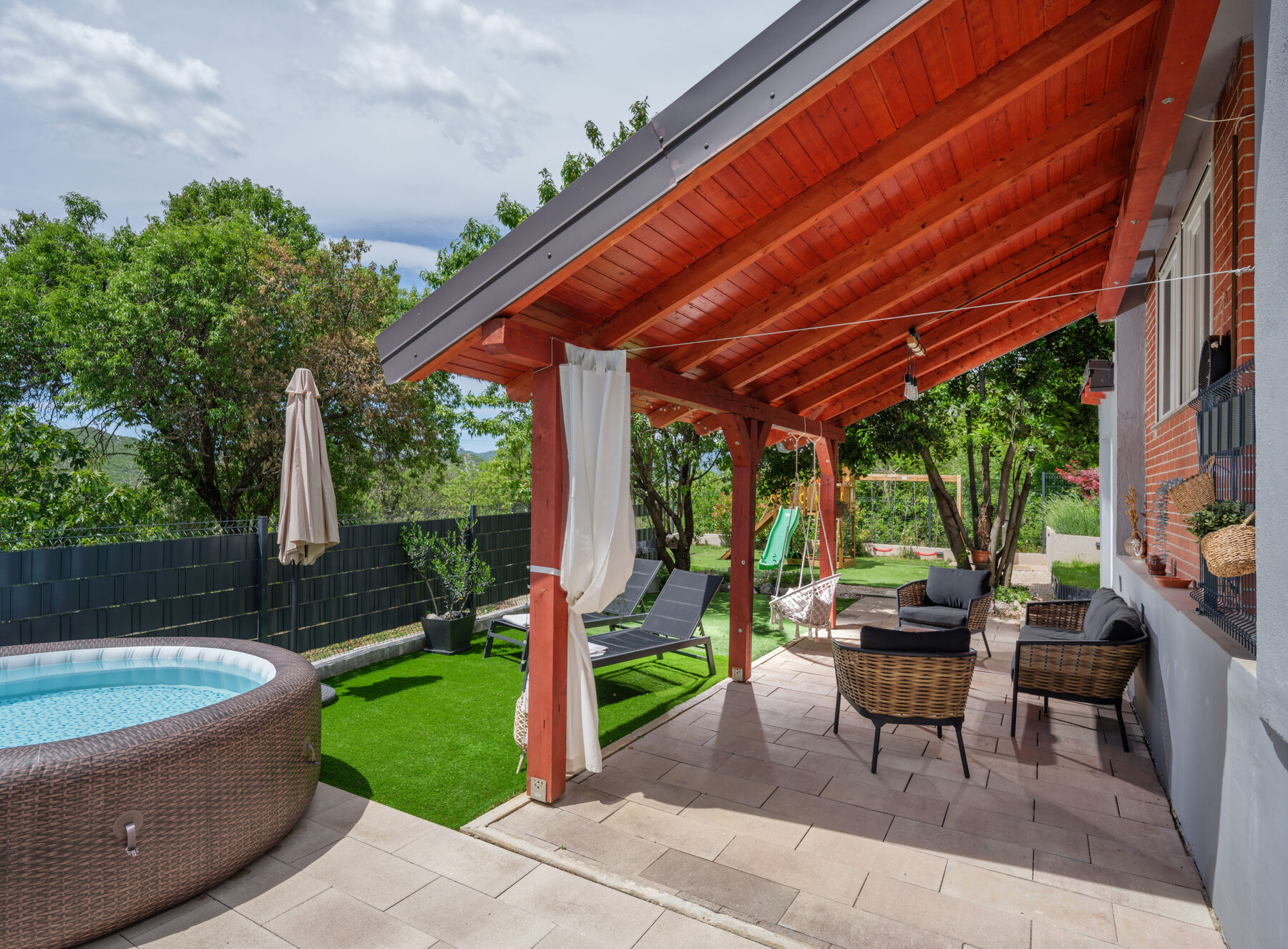 Garden seating